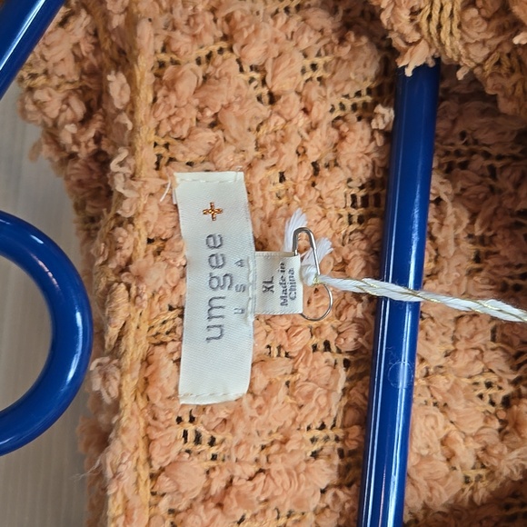 Umgee Cozy Tan Sweater - Picture 2 of 5